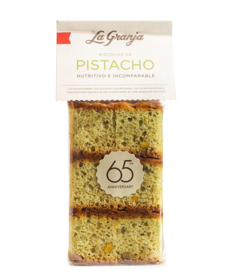 Bizcocho de pistacho artesanal gourmet, elaborado con huevos frescos y pistachos de primera calidad